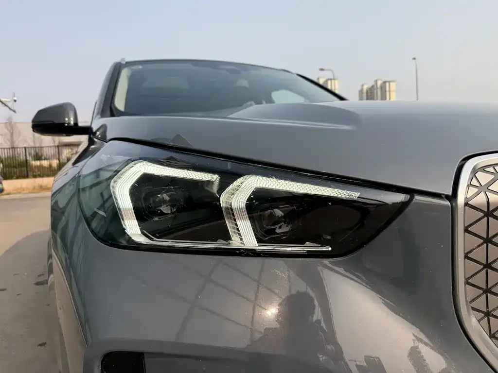 BMW iX1 2023 из CN, фото 3