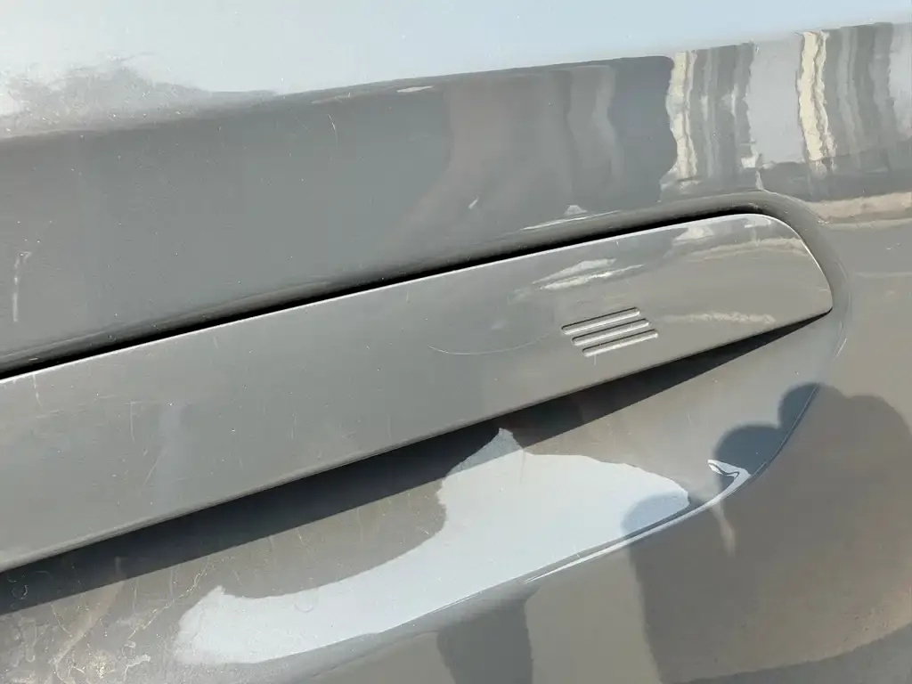 BMW iX1 2023 из CN, фото 2