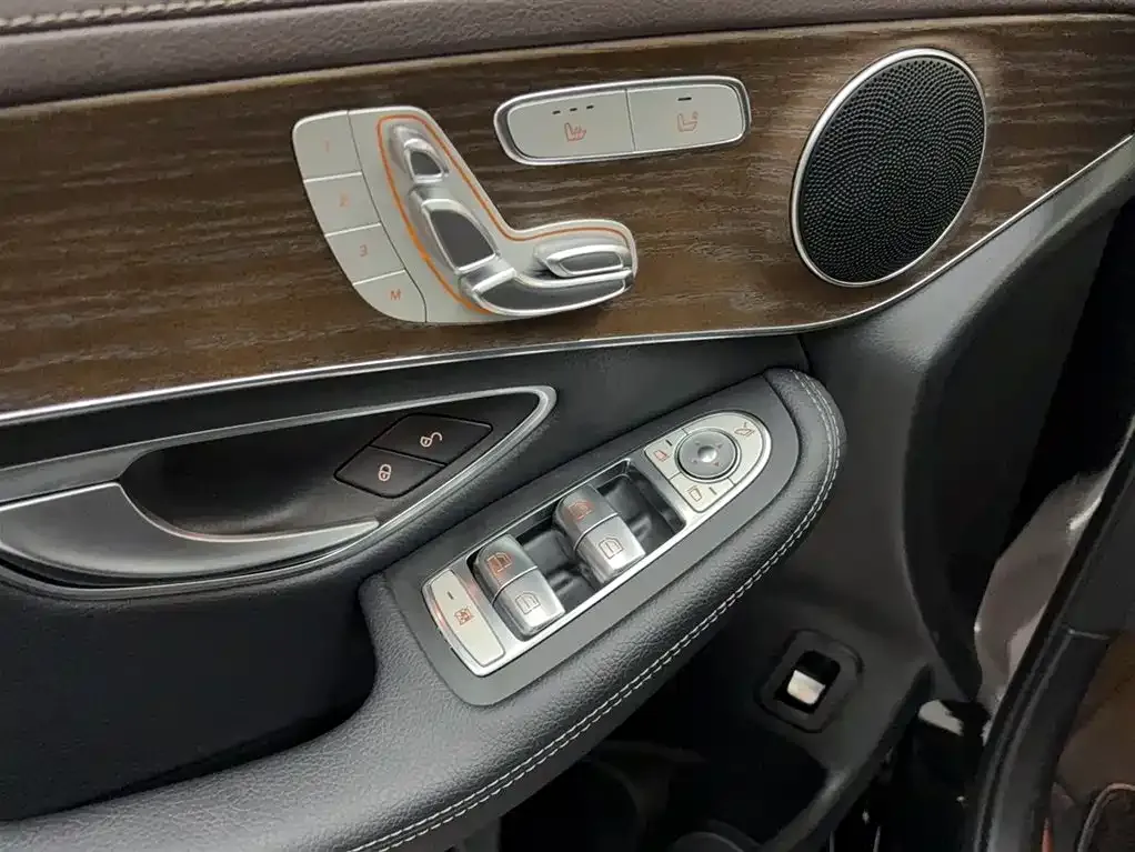 Mercedes-Benz GLC 2022 из CN, фото 6