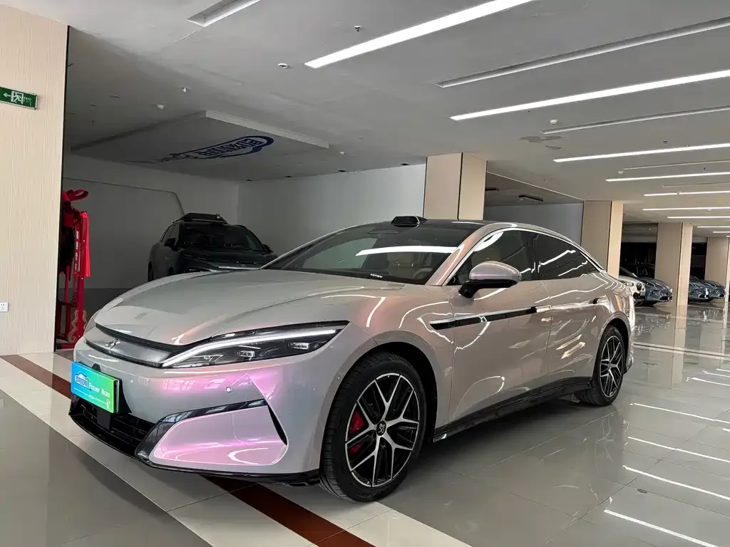 BYD Han L — фото 1