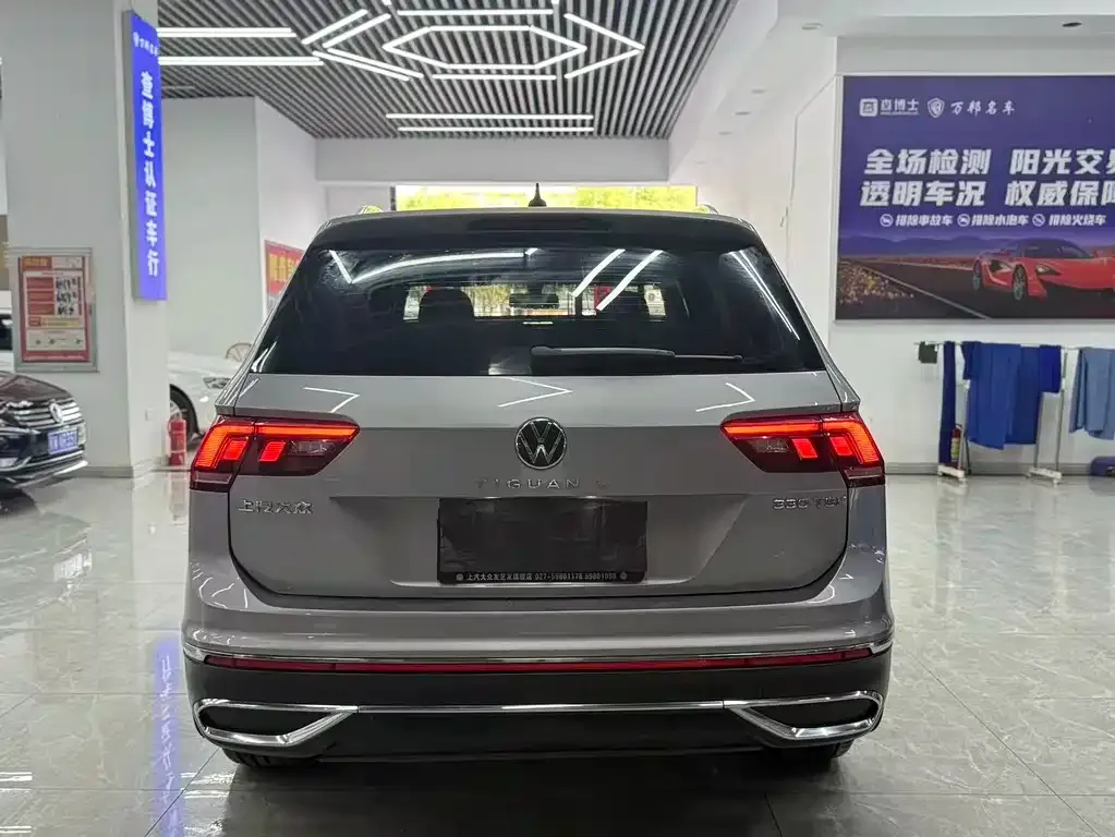 Volkswagen Tiguan L — фото 3