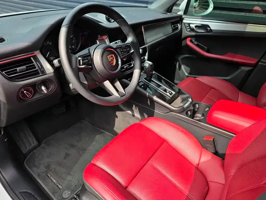 Porsche Macan 2025 из CN, фото 4