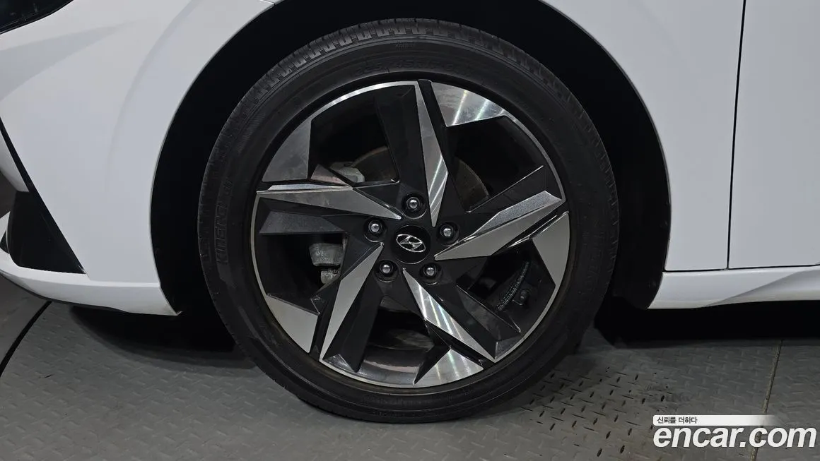Hyundai AVANTE — фото 10