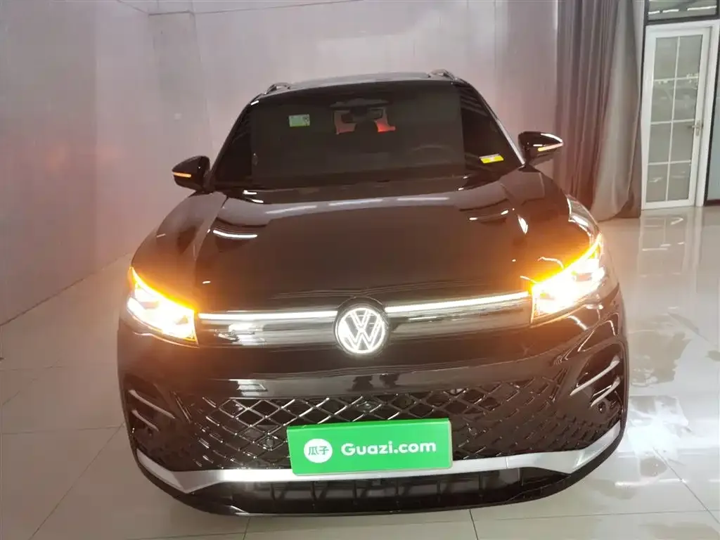 Volkswagen Tiguan L 2024 из CN, фото 4