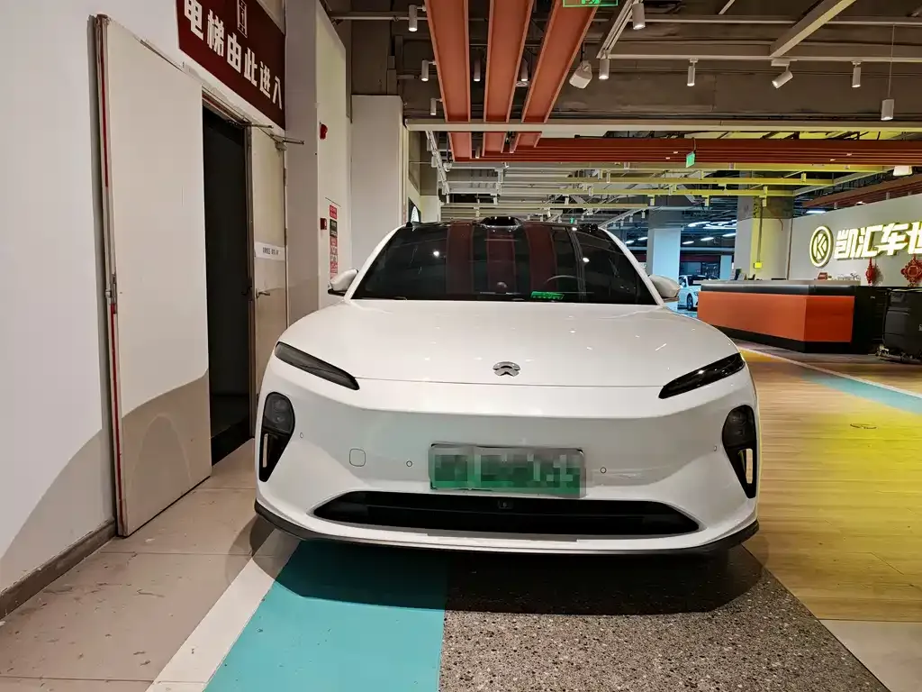 NIO ET5T 2024 из CN, фото 3