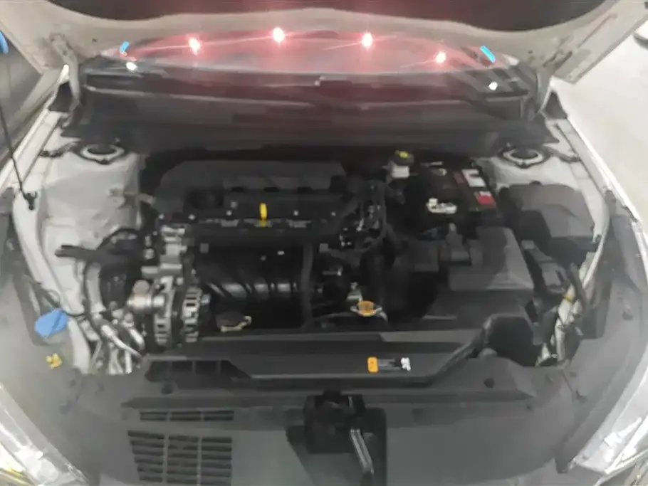 Hyundai Elantra 2023 из CN, фото 7