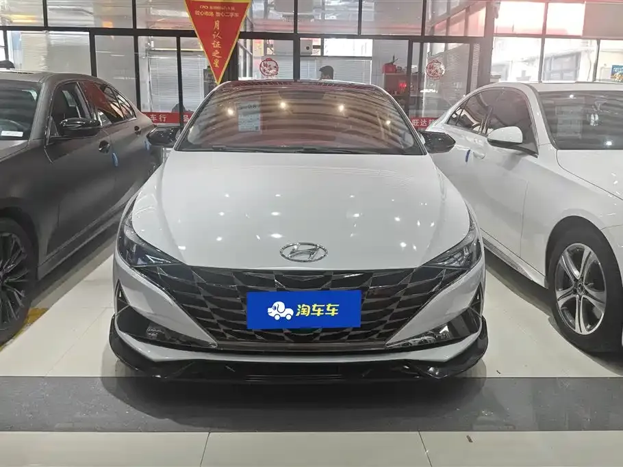 Hyundai Elantra 2023 из CN, фото 5