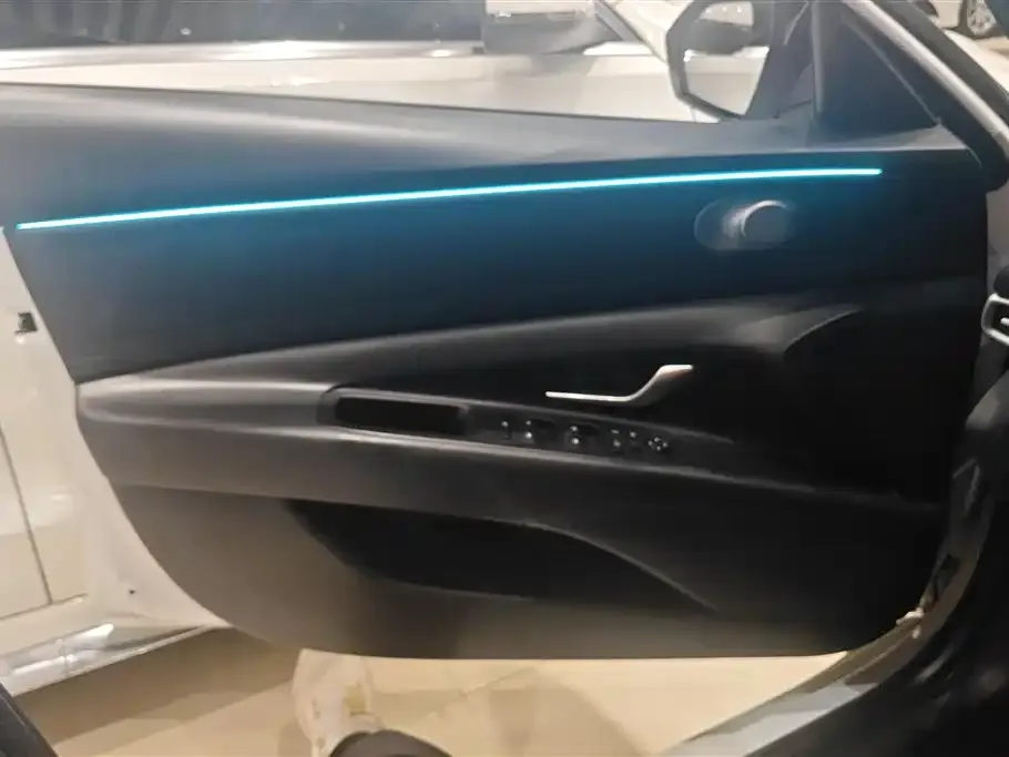 Hyundai Elantra 2023 из CN, фото 6