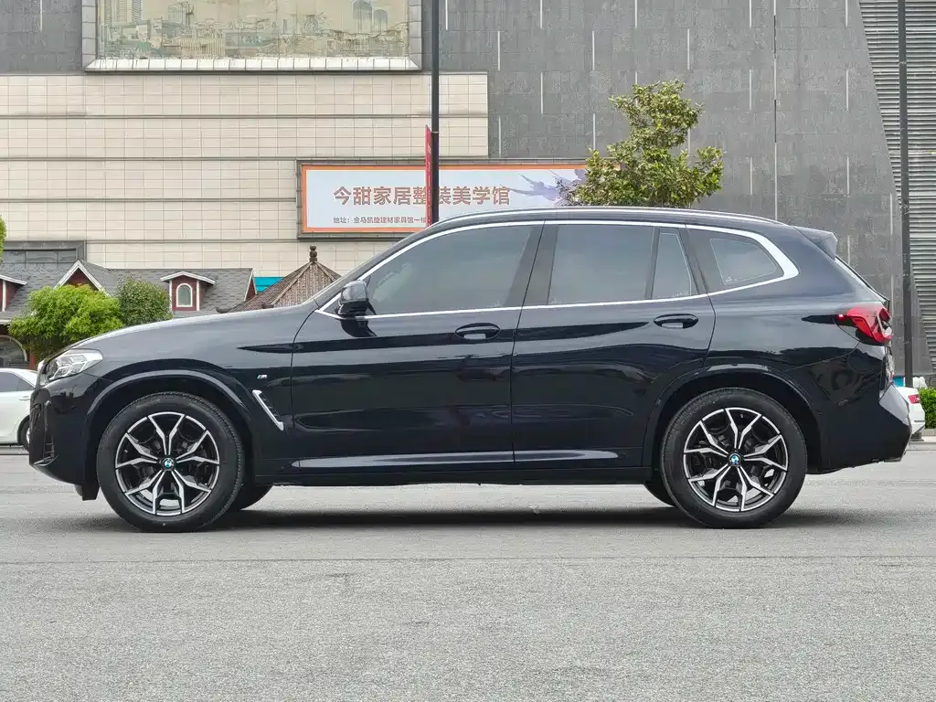 BMW X3 2024 из CN, фото 9
