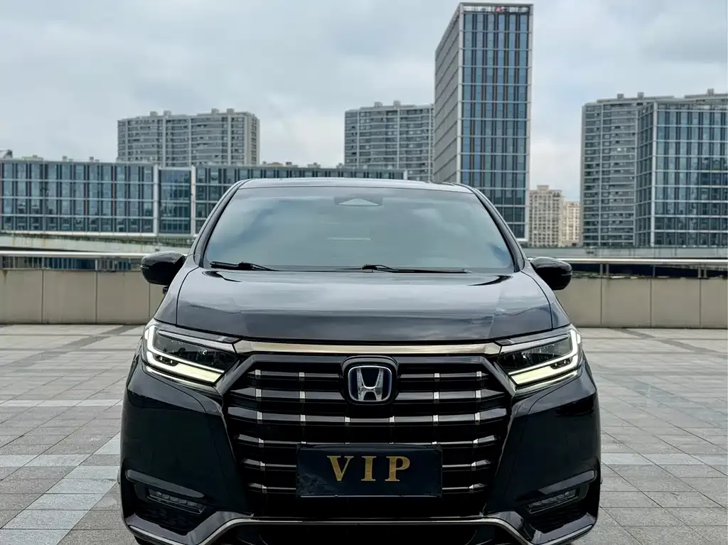 Honda Elysion 2024 из CN, фото 3