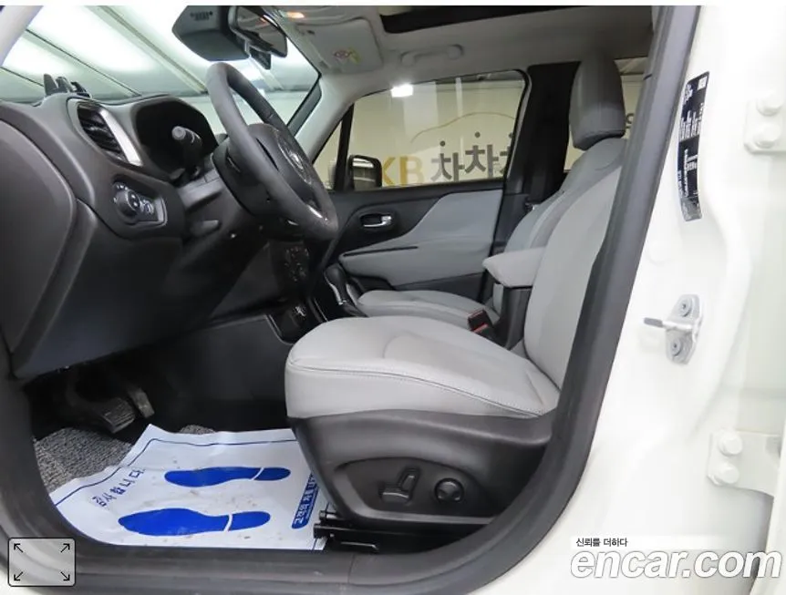 Jeep Renegade 2022 из KR, фото 5