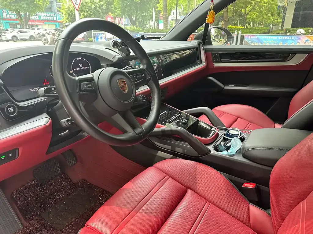 Porsche Cayenne 2024 из CN, фото 6