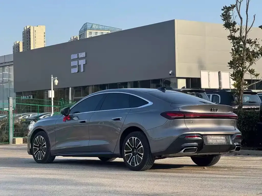 Audi A5L 2025 из CN, фото 5