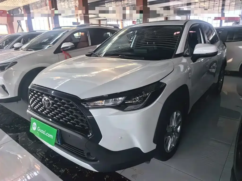 Toyota Corolla Cross — фото 3