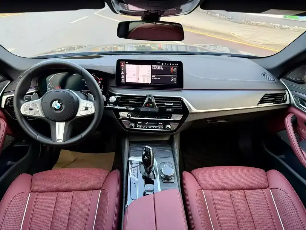 BMW 5 Series — фото 3
