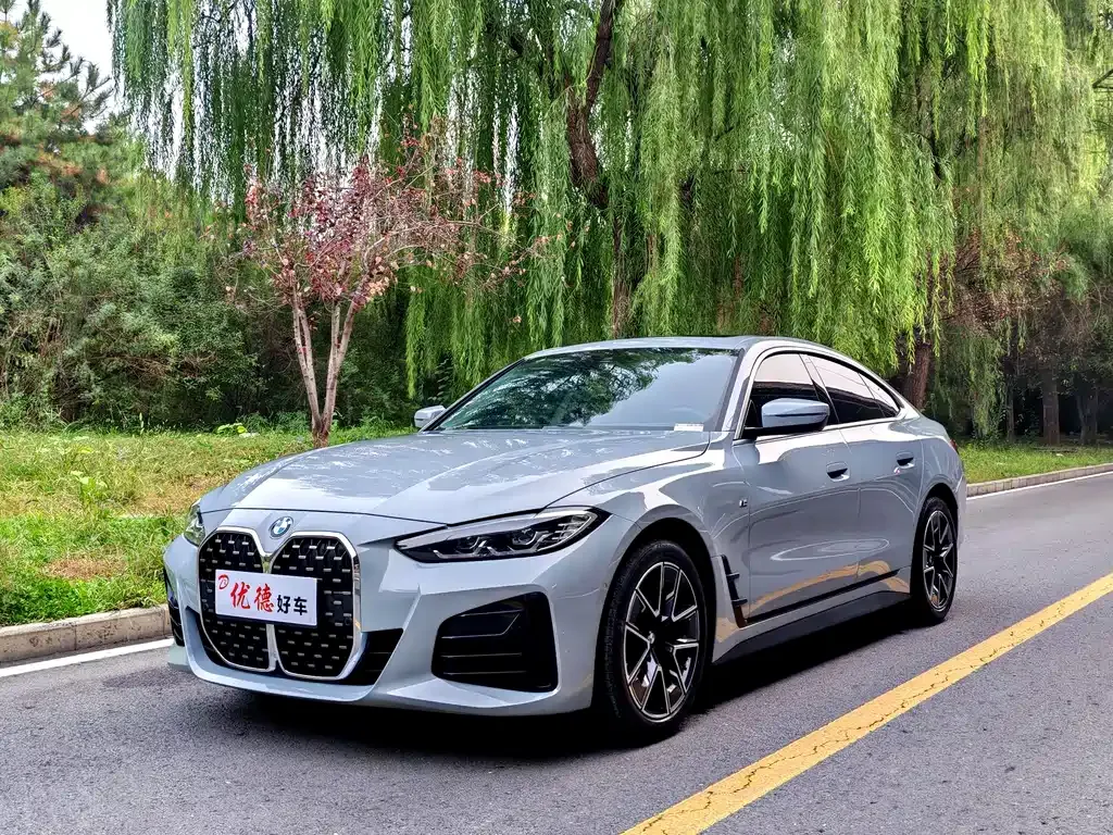BMW 4 Series — фото 1