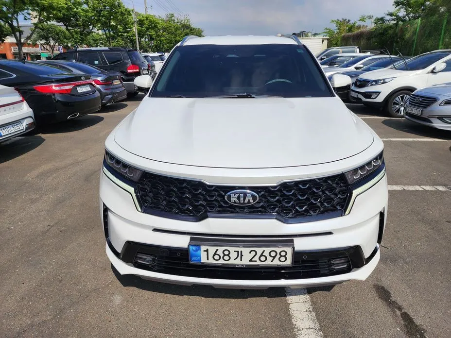 Kia Sorento — фото 4