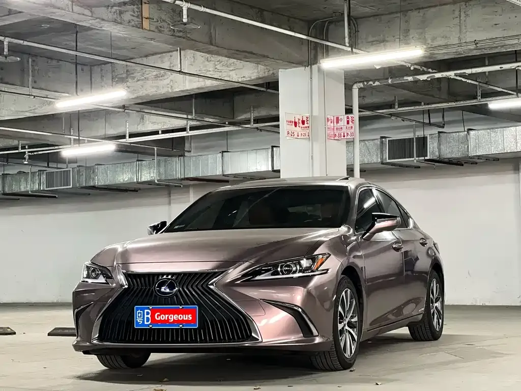Lexus ES 2021 из CN, фото 1