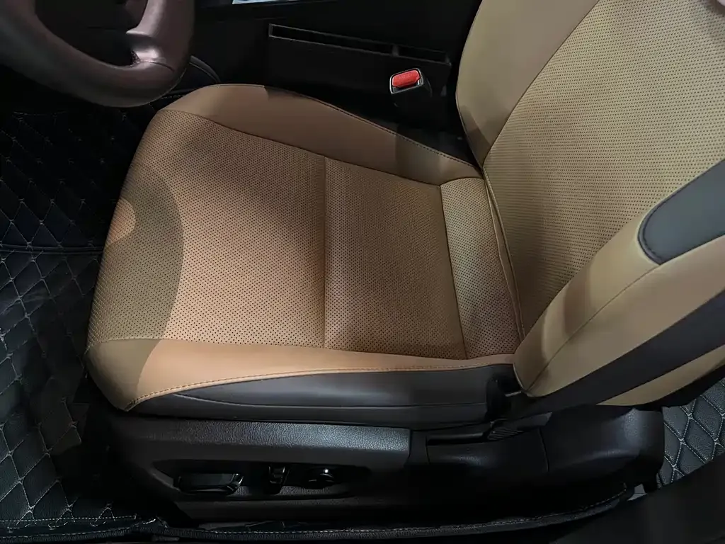 Lexus ES 2021 из CN, фото 8