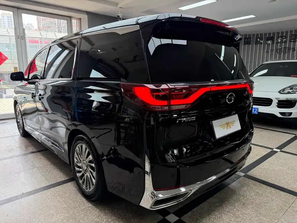 GAC Motor Trumpchi M8 — фото 5