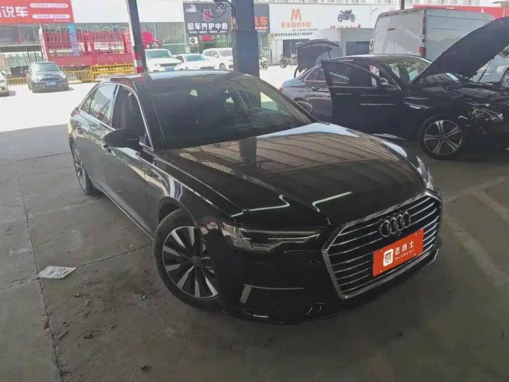 Audi A6L 2021 из CN, фото 8