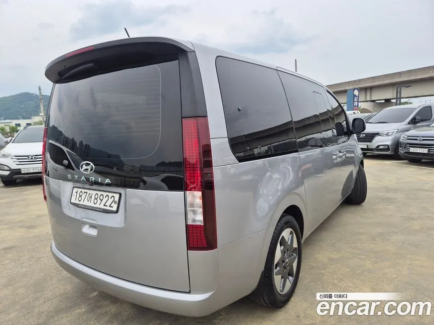 Hyundai Staria 2022 из KR, фото 8