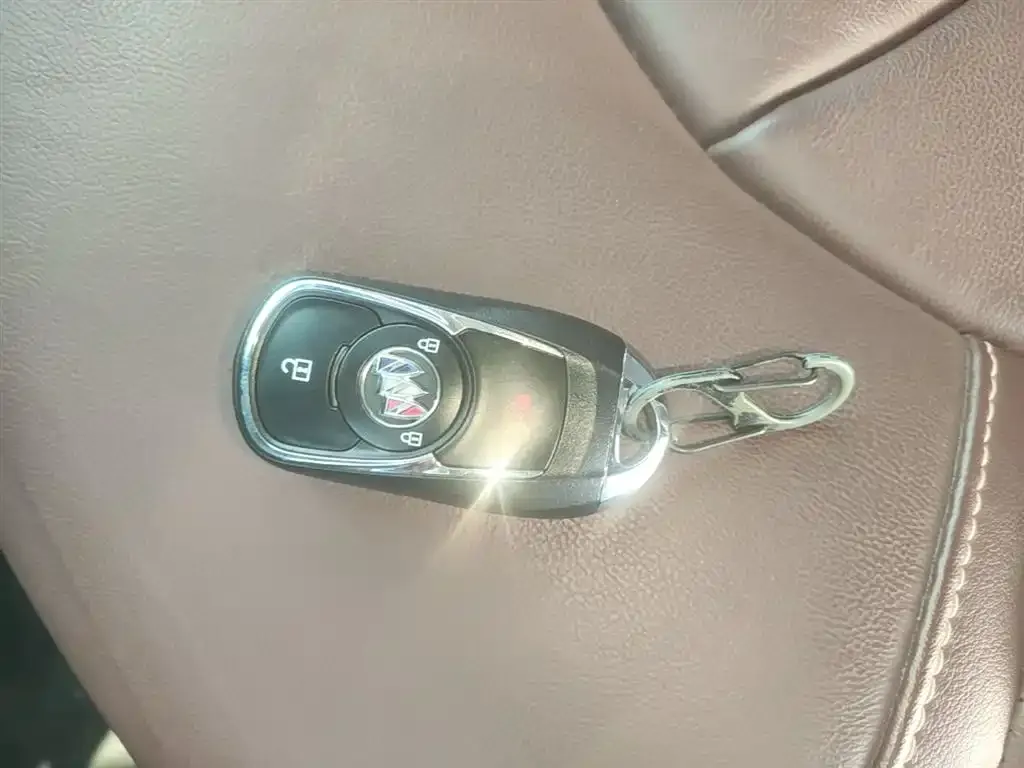 Buick Envision Plus 2021 из CN, фото 8