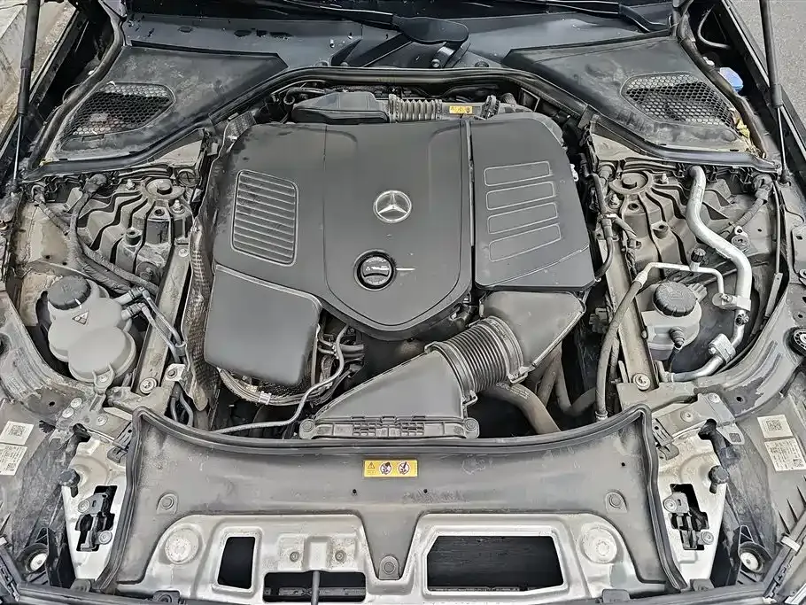 Mercedes-Benz E-Class — фото 10