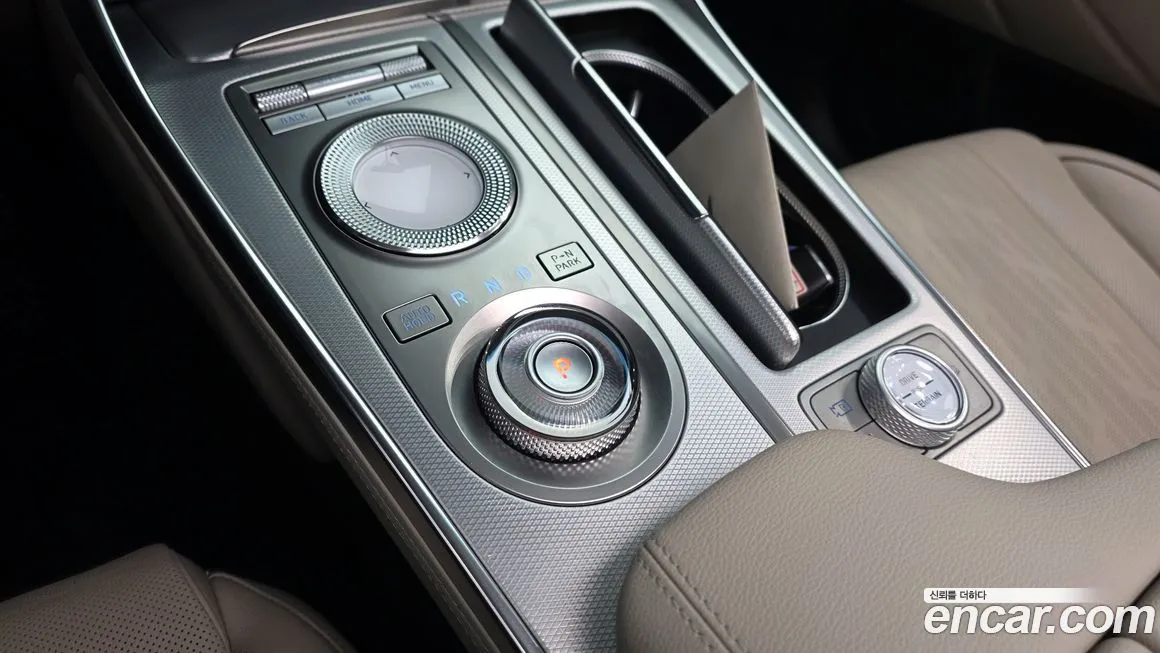 Genesis GV80 — фото 10