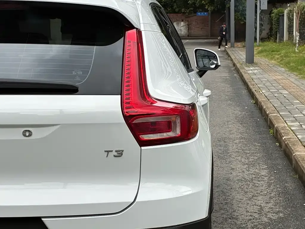Volvo XC40 2021 из CN, фото 4