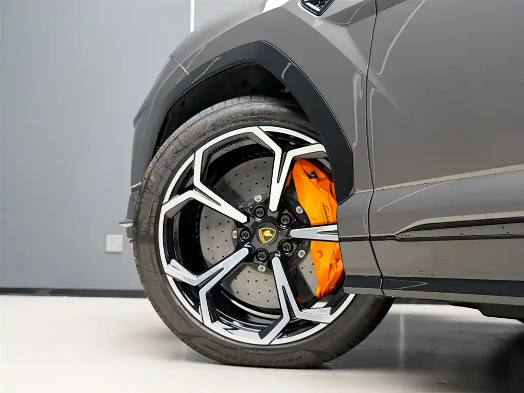 Lamborghini Urus 2024 из CN, фото 5