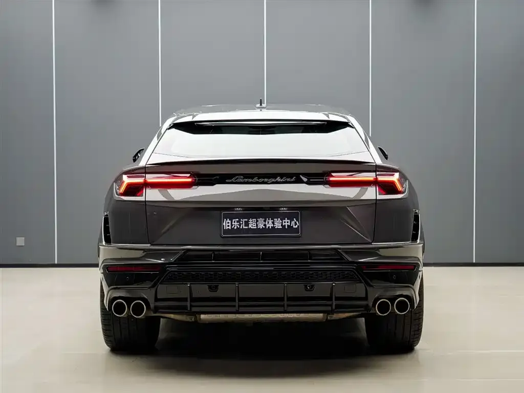 Lamborghini Urus 2024 из CN, фото 3