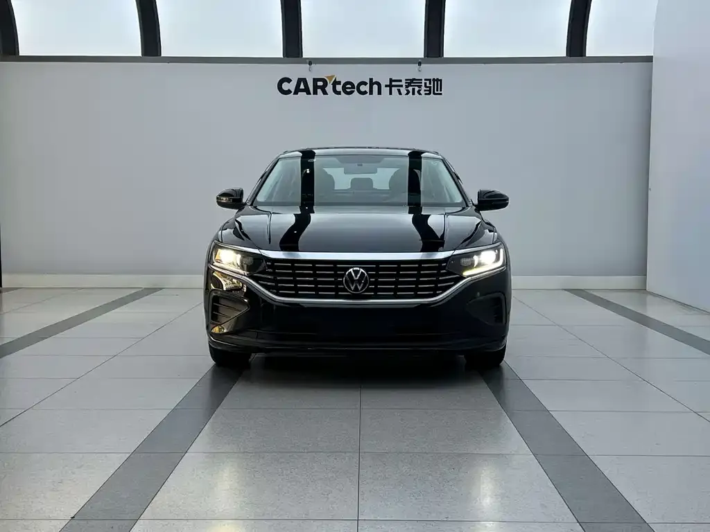 Volkswagen Passat — фото 4