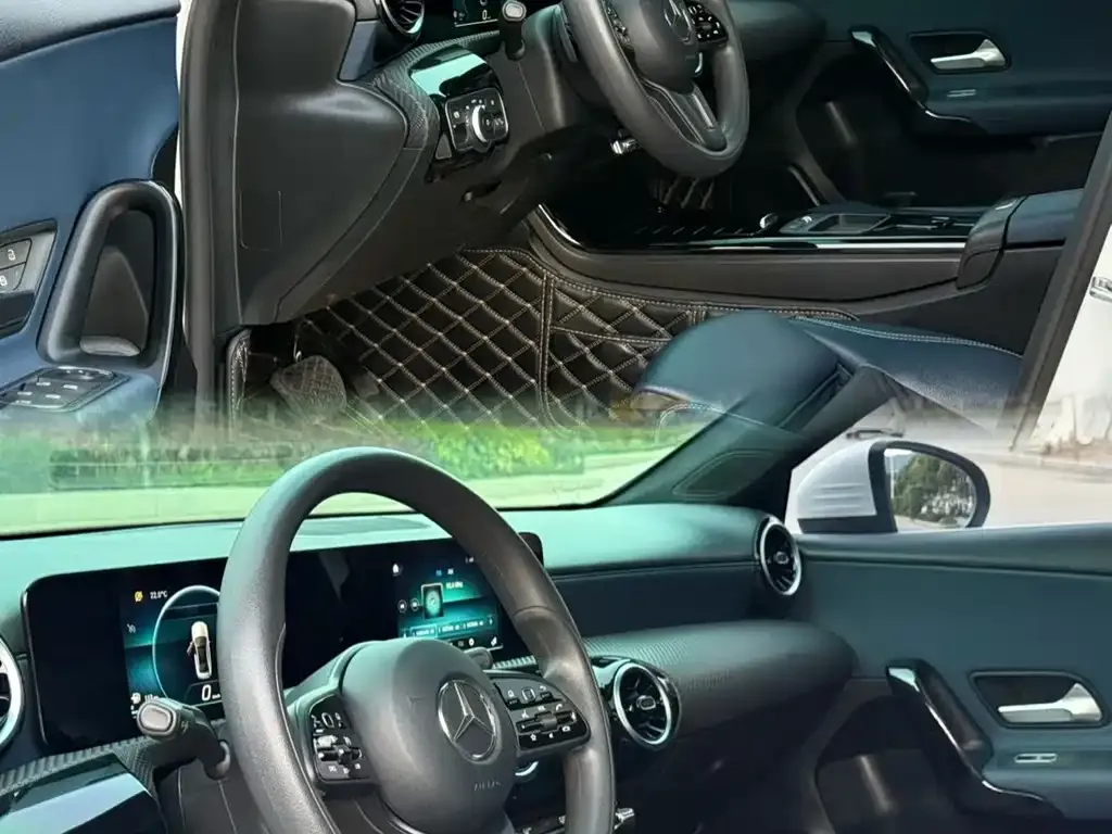 Mercedes-Benz A-Class 2021 из CN, фото 3
