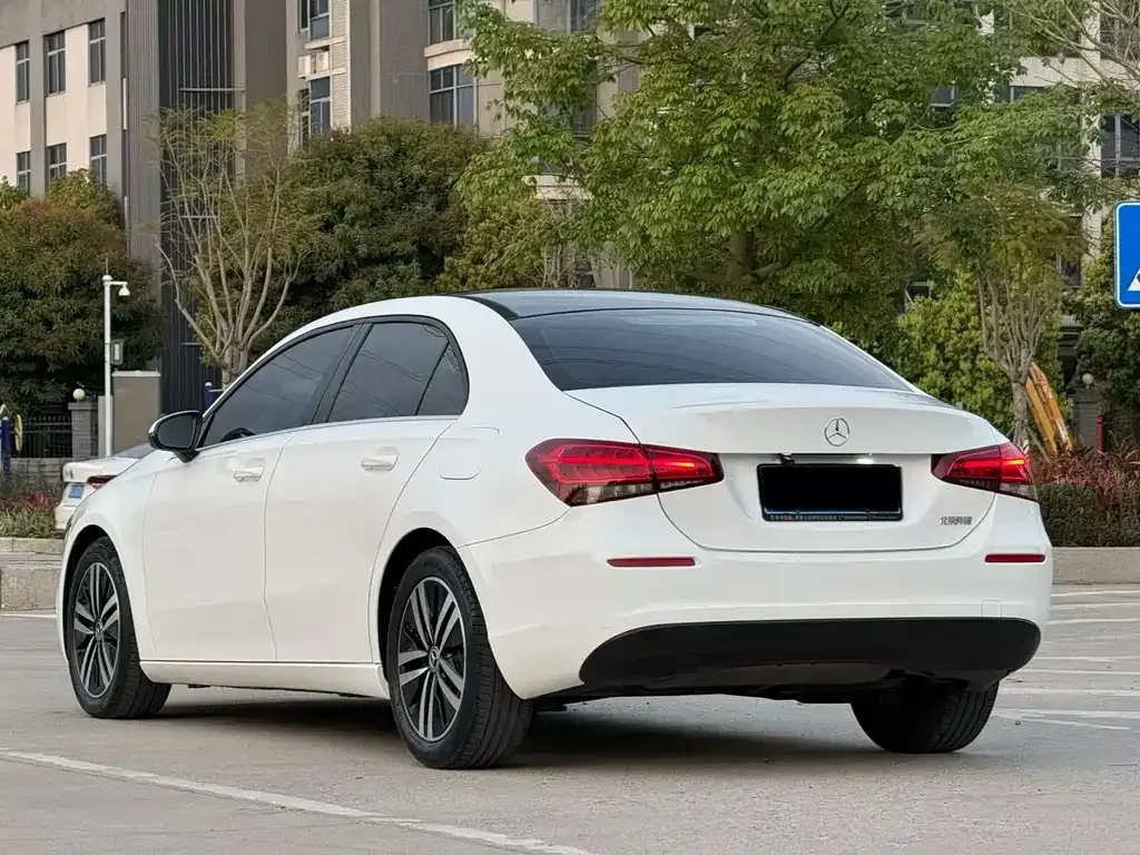 Mercedes-Benz A-Class 2021 из CN, фото 8