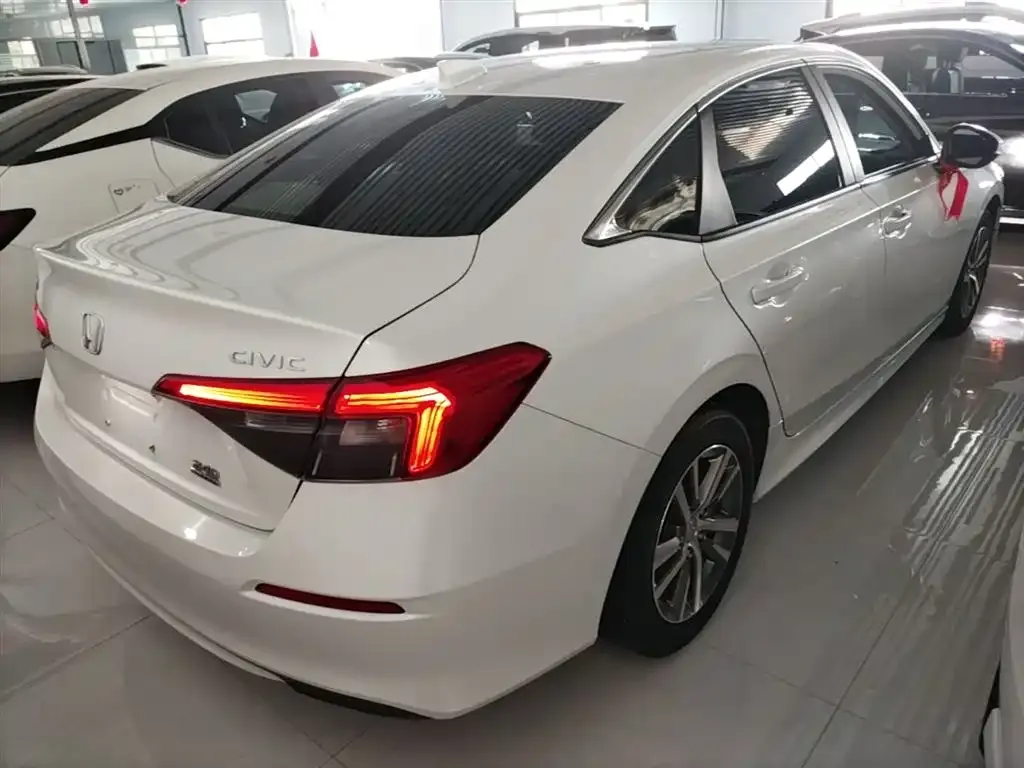 Honda Civic 2023 из CN, фото 10