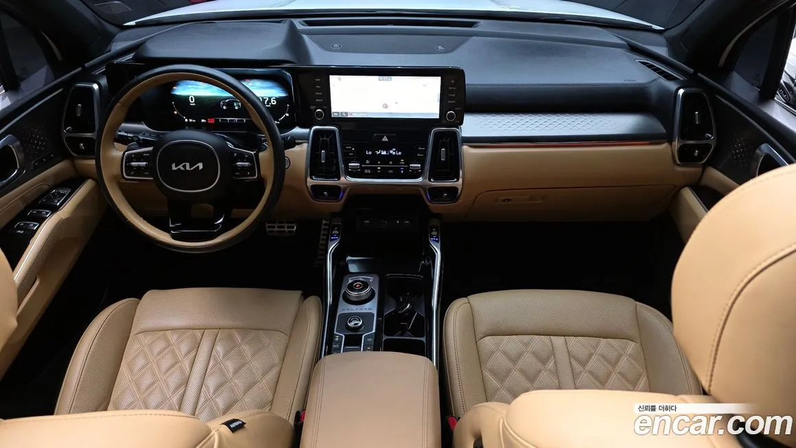 Kia Sorento — фото 6