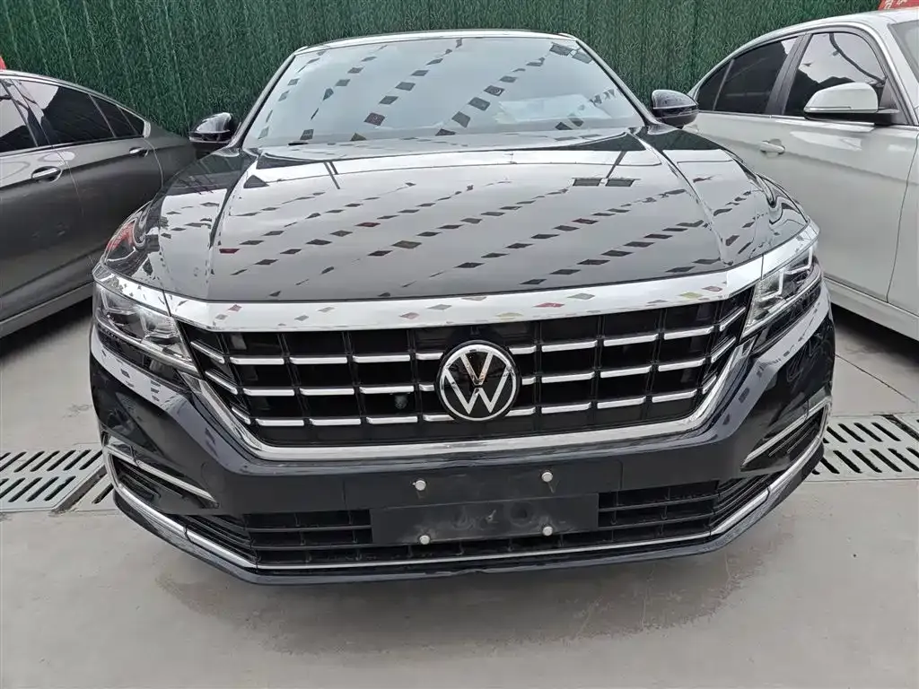 Volkswagen Passat 2023 из CN, фото 10