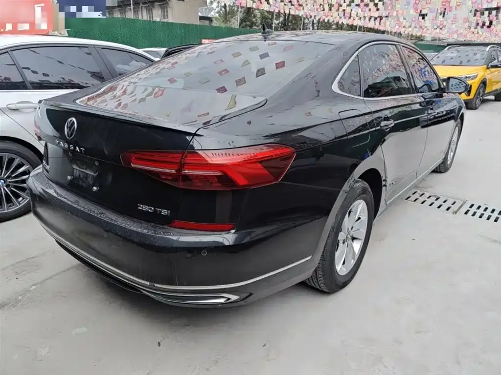 Volkswagen Passat 2023 из CN, фото 6