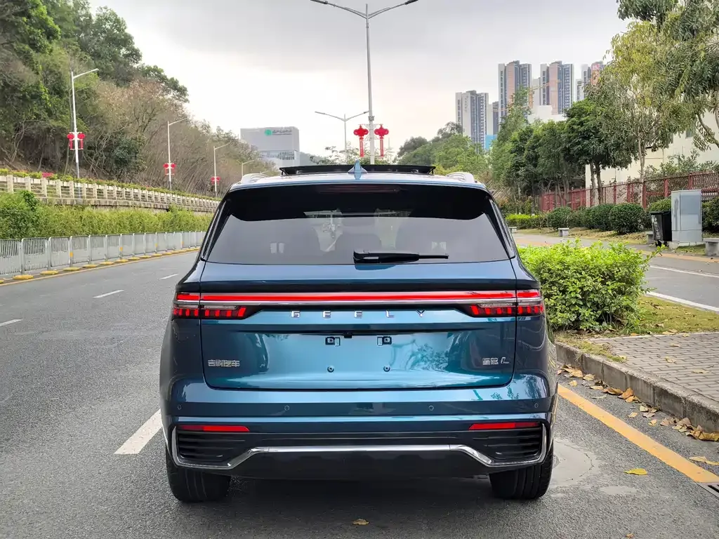 Geely Xingyue L 2023 из CN, фото 2