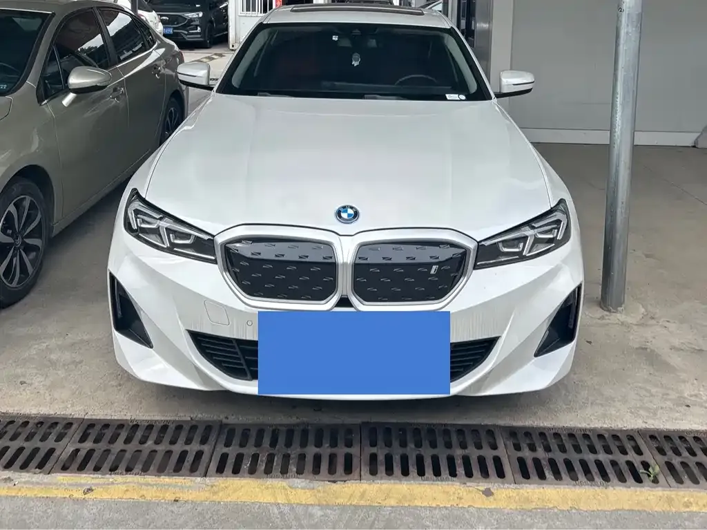 BMW i3 — фото 10