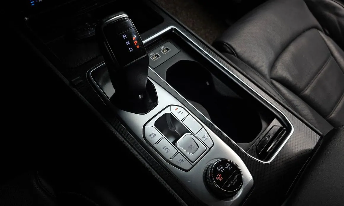 KG Mobility (Ssangyong) Rexton — фото 6