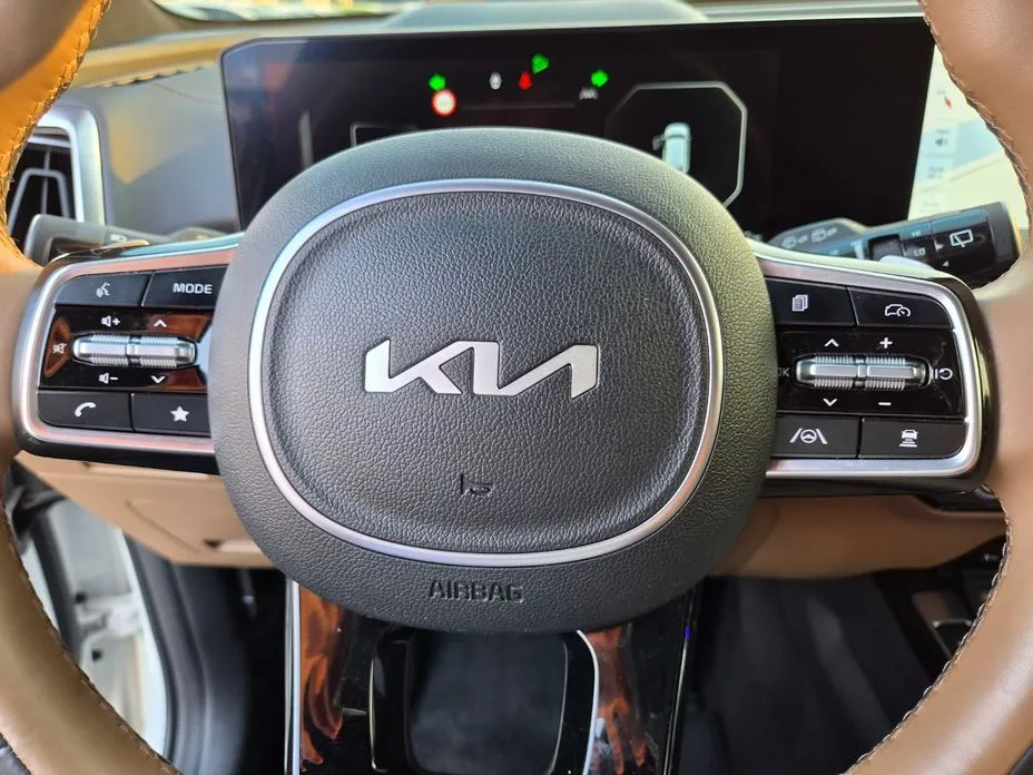 Kia Sorento — фото 4