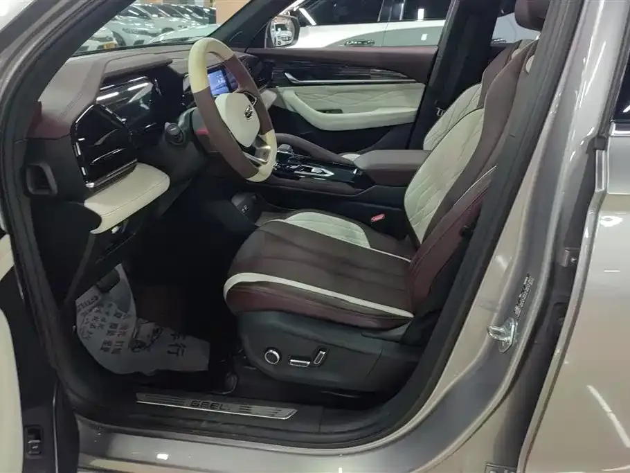 Geely Xingyue L 2022 из CN, фото 5