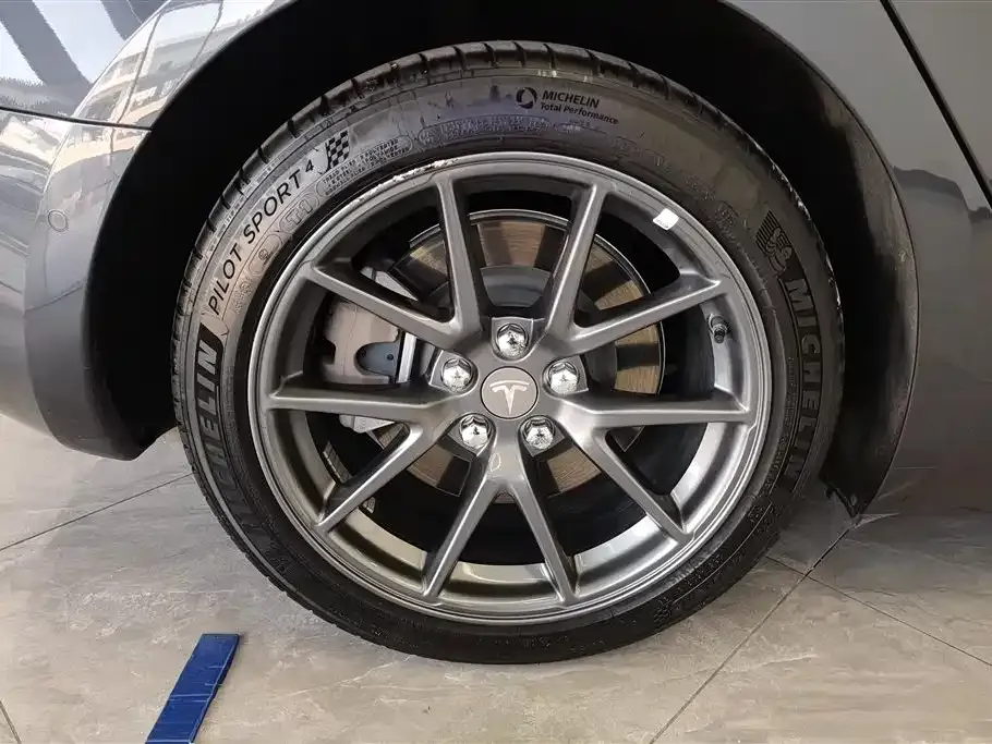 Tesla Model 3 2023 из CN, фото 10