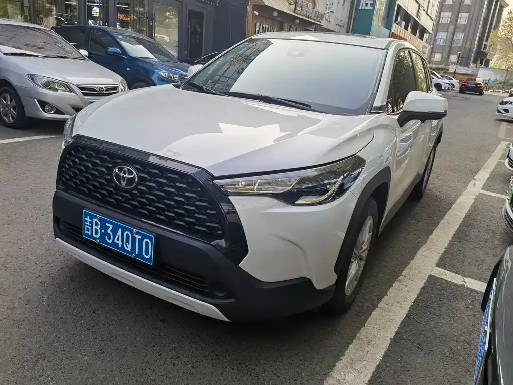 Toyota Corolla Cross 2022 из CN, фото 1