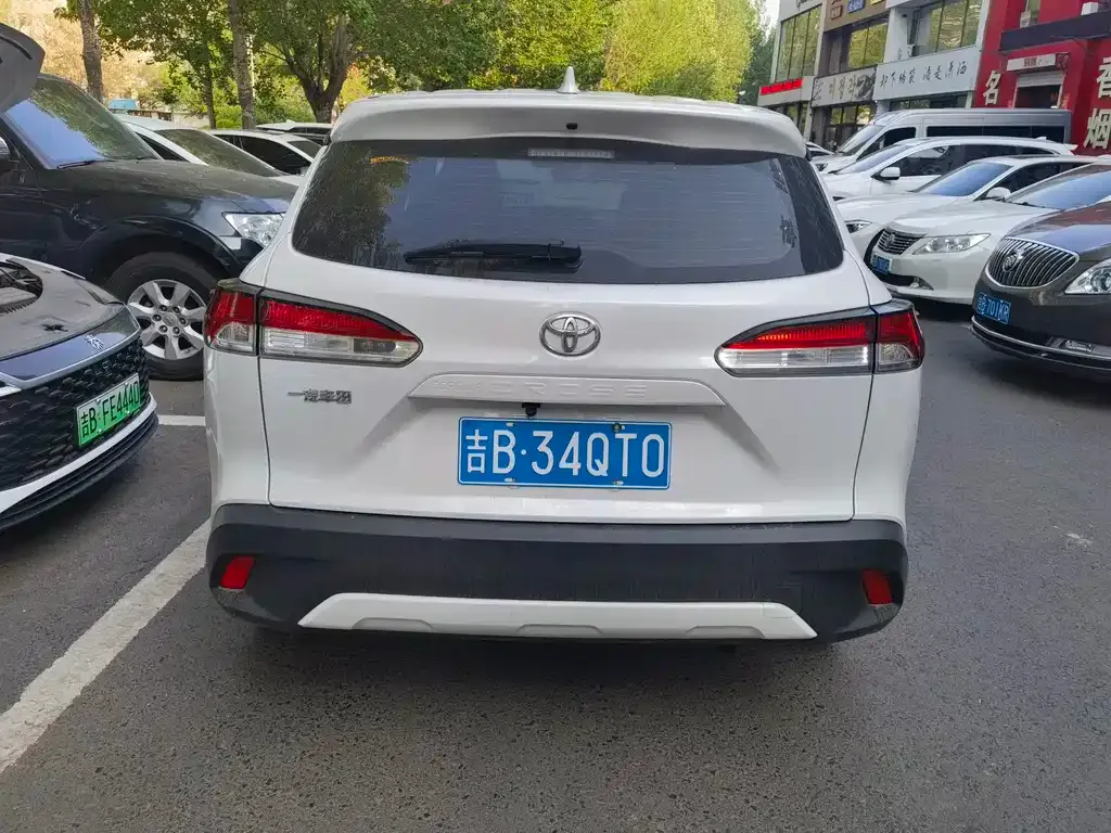 Toyota Corolla Cross 2022 из CN, фото 5