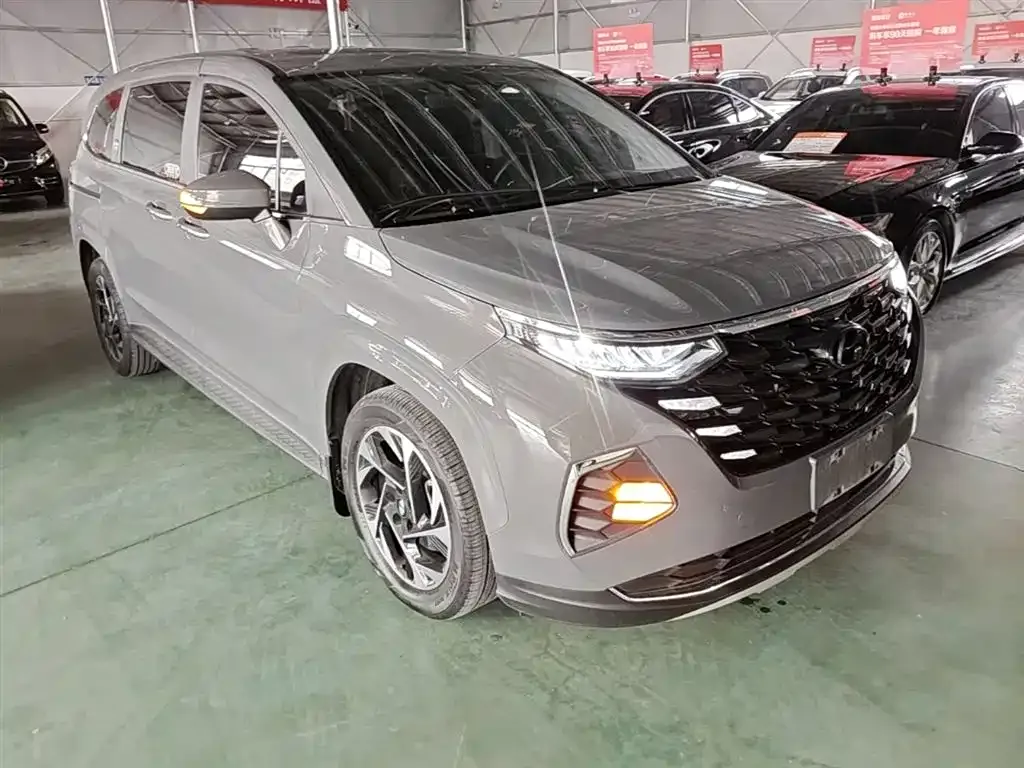 Hyundai Custo — фото 9