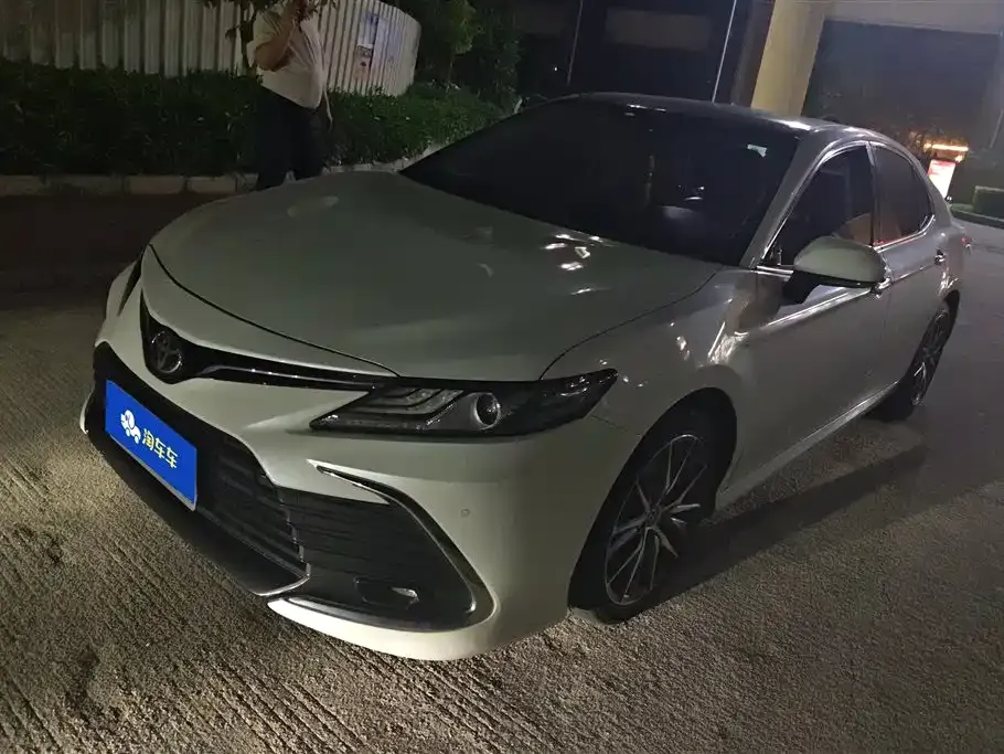 Toyota Camry 2022 из CN, фото 1