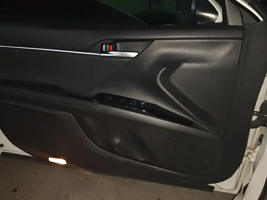 Toyota Camry 2022 из CN, фото 4